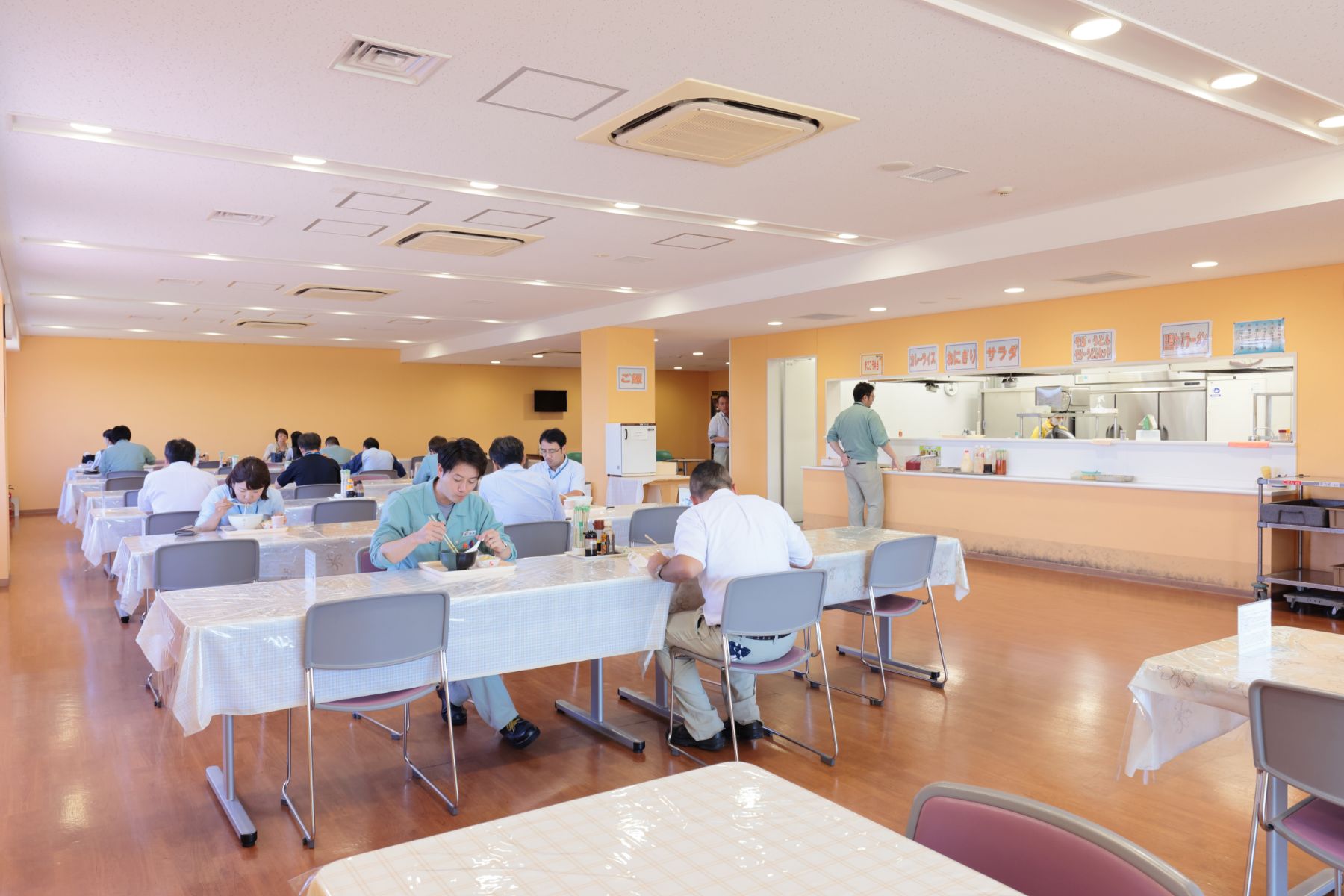 千葉工場・事務所